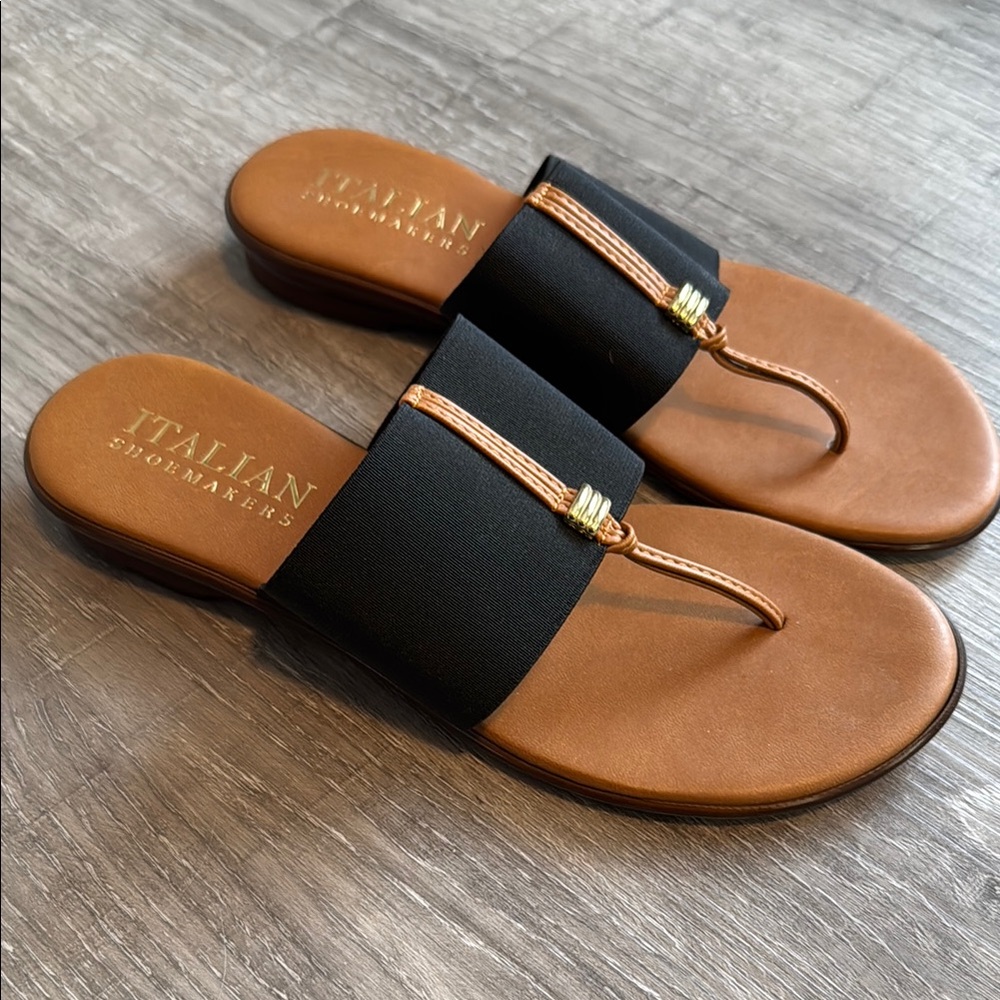 NWOT Italian Shoemakers Black and Brown Women's Sandals